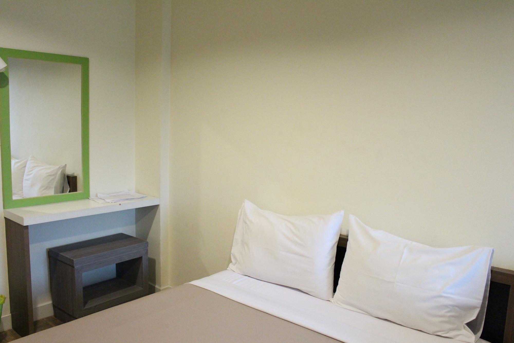 Samsen Sam Place Bangkok Exterior foto