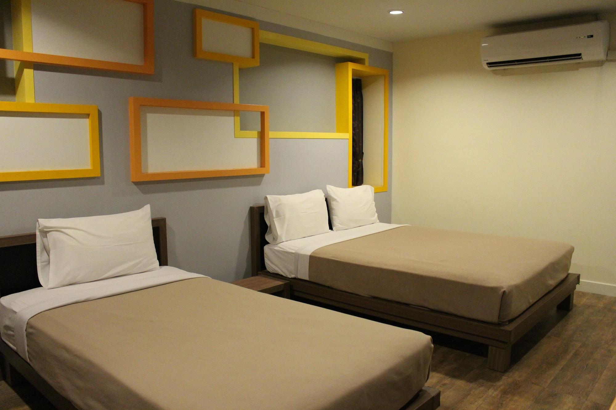 Samsen Sam Place Bangkok Exterior foto