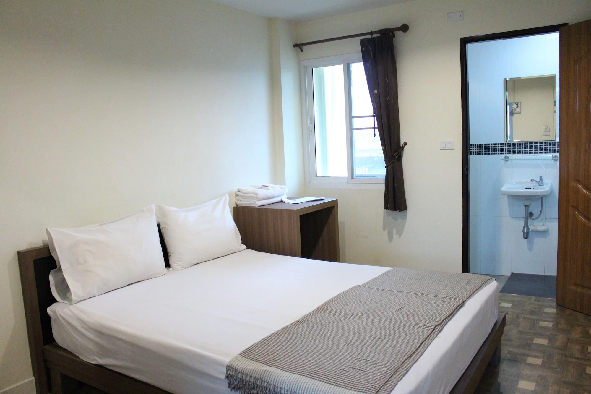 Samsen Sam Place Bangkok Exterior foto