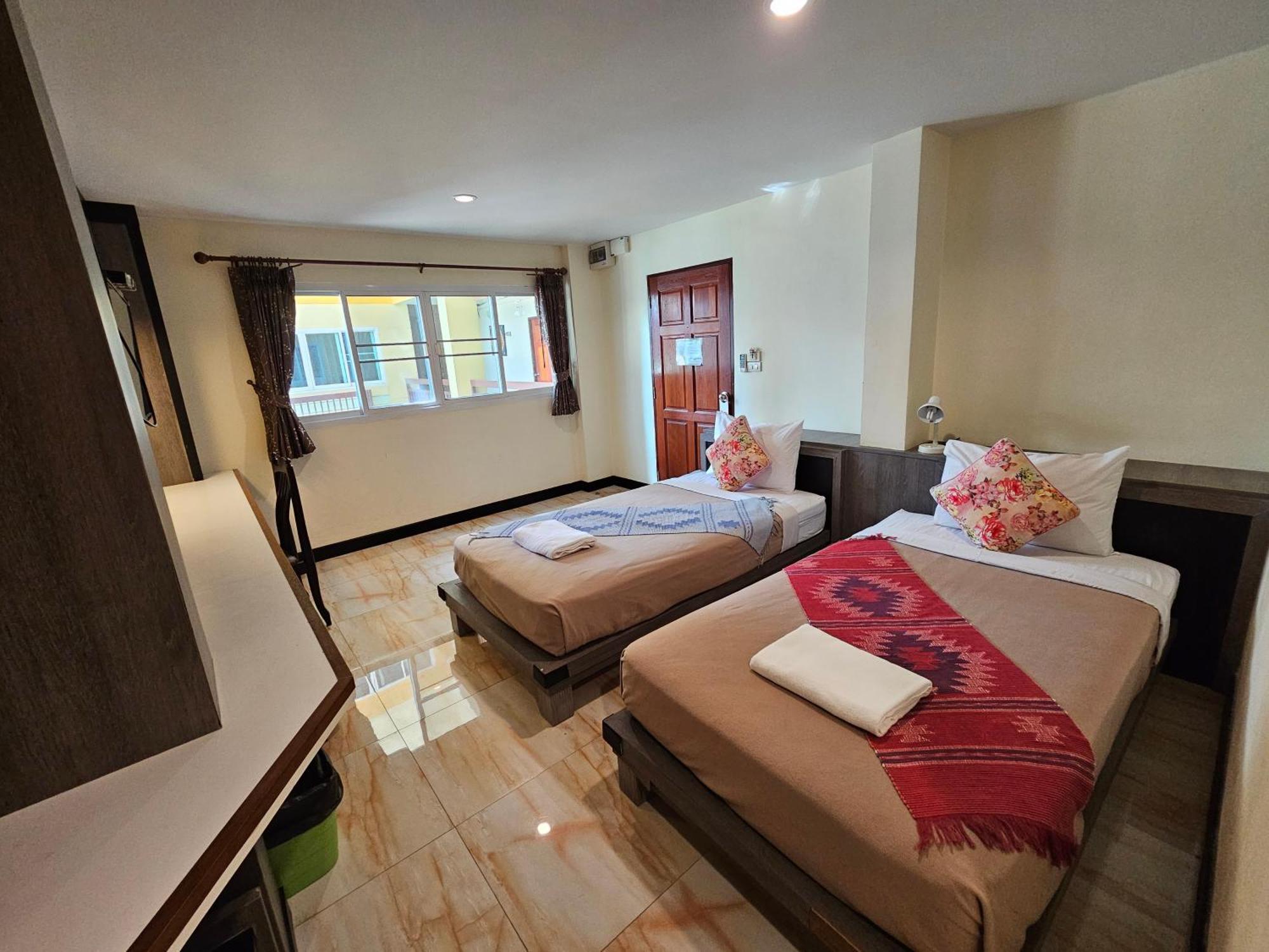 Samsen Sam Place Bangkok Exterior foto