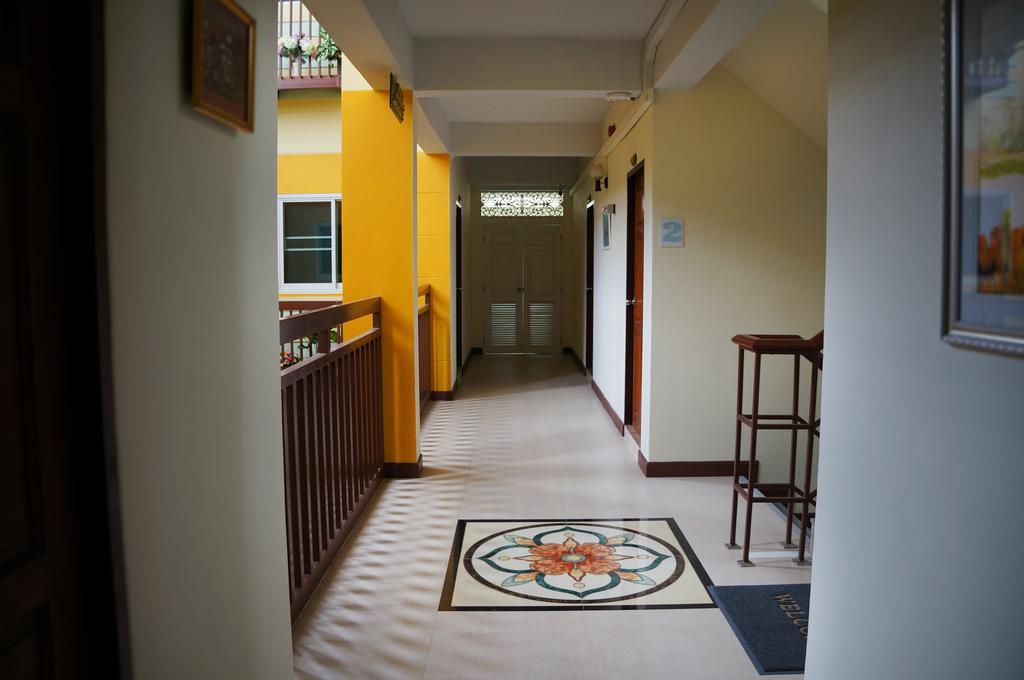 Samsen Sam Place Bangkok Exterior foto