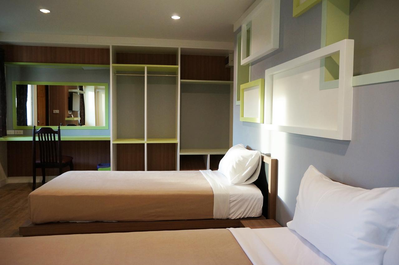 Samsen Sam Place Bangkok Exterior foto