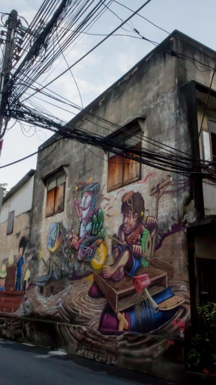 Samsen Sam Place Bangkok Exterior foto